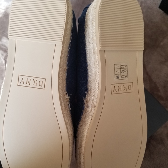 Size 11 & 8 DKNY Mer Espadrilles in Denim - Picture 2 of 5